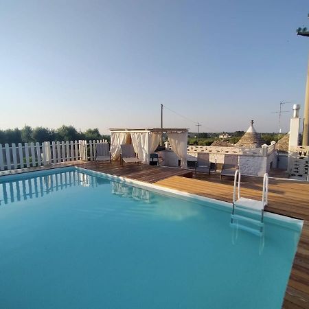 Trullo Il Carrubo Villa Alberobello Luaran gambar
